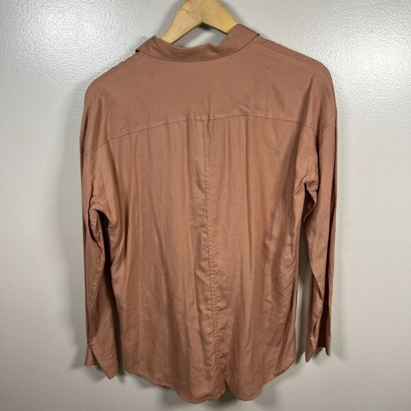 The Group Babaton Reno Button Up Shirt Size Small Brown Work Career Neutral - Picture 2 of 9
